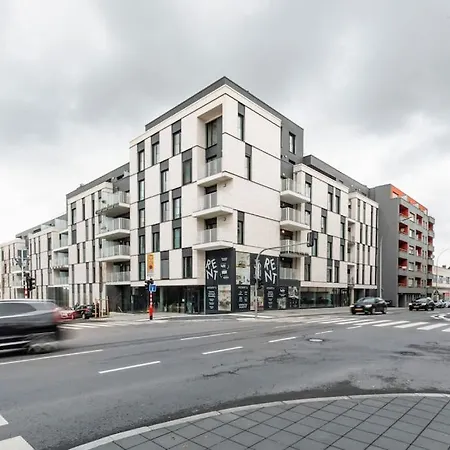 Henry'S Appt With A Private Suite 414 - Shared Kitchen Luxembourg Exterior photo