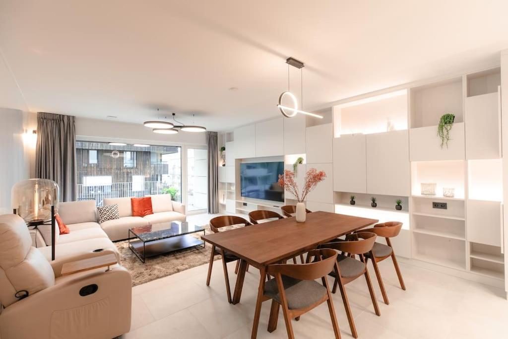 Henry's Appt With A Private 414 - Shared Kitchen Lussemburgo